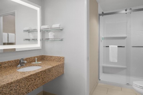 Residence Inn by Marriott Santa Clarita Valencia - image 26