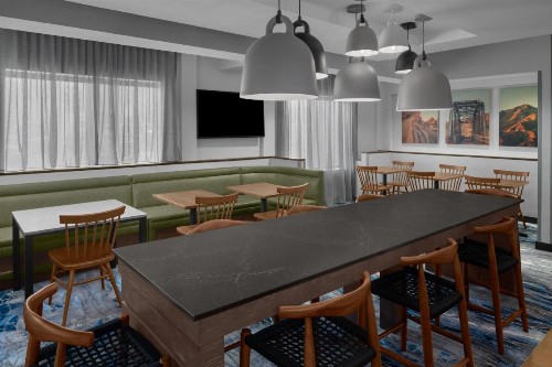 Fairfield Inn by Marriott Santa Clarita Valencia - image 28