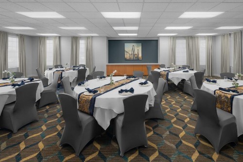 Fairfield Inn by Marriott Santa Clarita Valencia - image 38