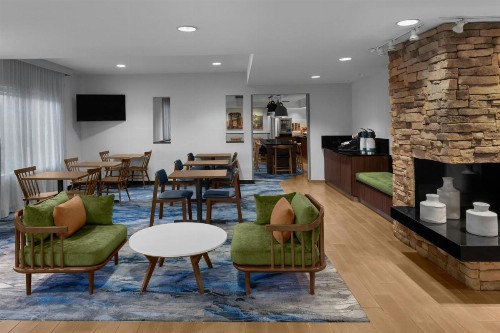 Fairfield Inn by Marriott Santa Clarita Valencia - image 40