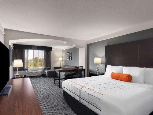 La Quinta by Wyndham Santa Clarita - Valencia - image 14