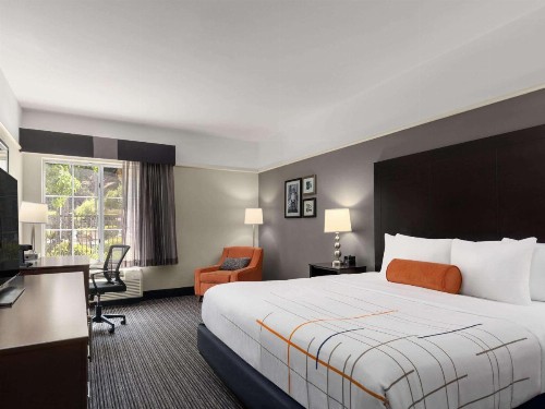 La Quinta by Wyndham Santa Clarita - Valencia - image 31