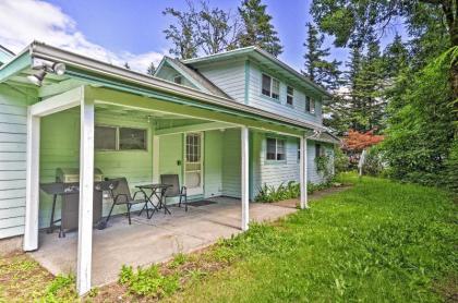 Downtown Home Walk to River Shops and Dining!