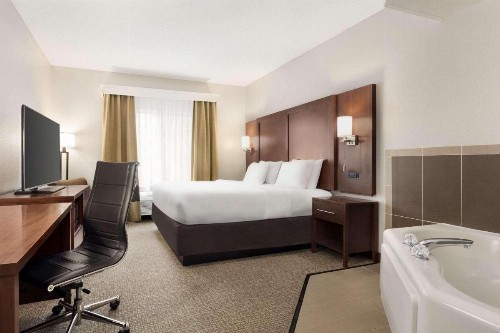 Country Inn & Suites by Radisson Stillwater MN - image 18
