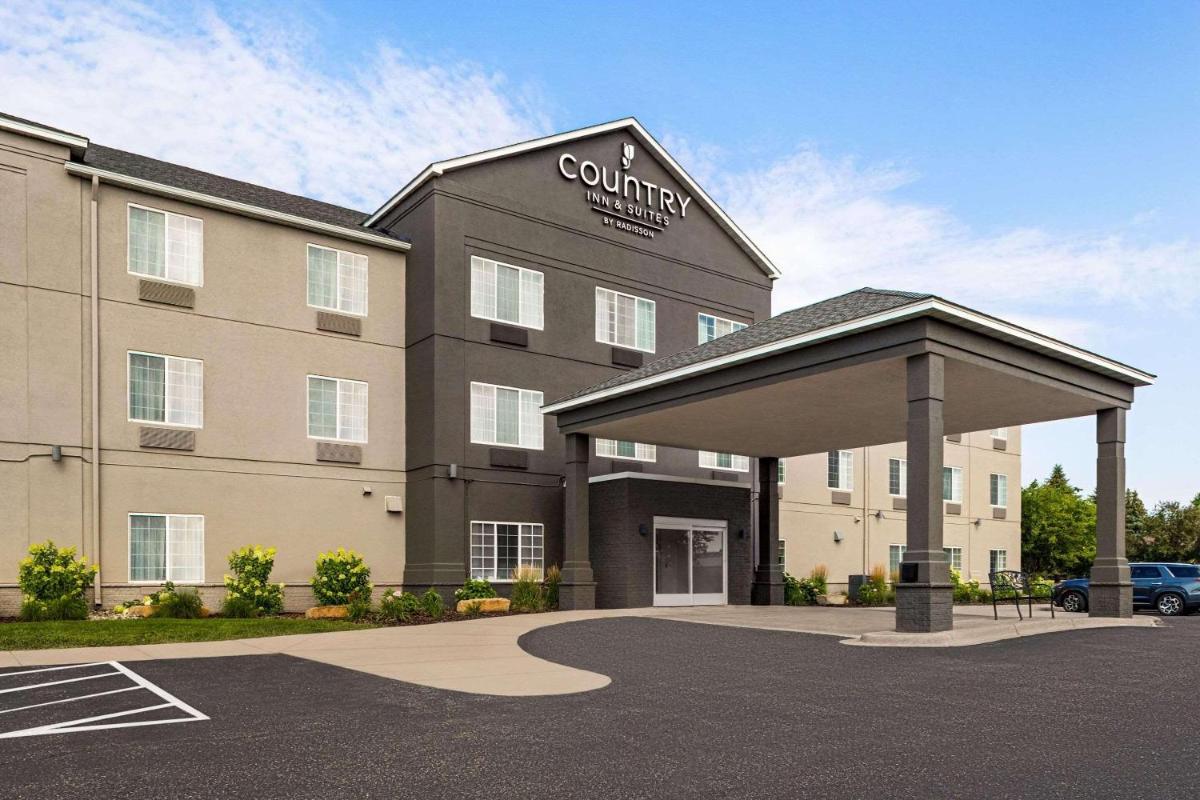 Country Inn & Suites by Radisson Stillwater MN - image 2