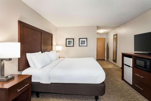 Country Inn & Suites by Radisson Stillwater MN - image 20