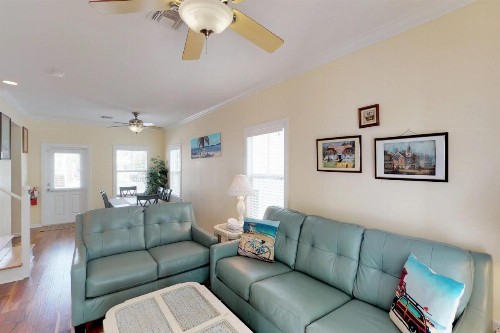 Hemingway Hideaway - image 10