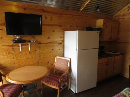 All Tucked Inn Cabins - image 11