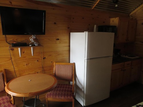 All Tucked Inn Cabins - image 15