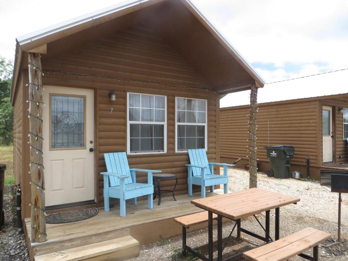 All Tucked Inn Cabins - image 6