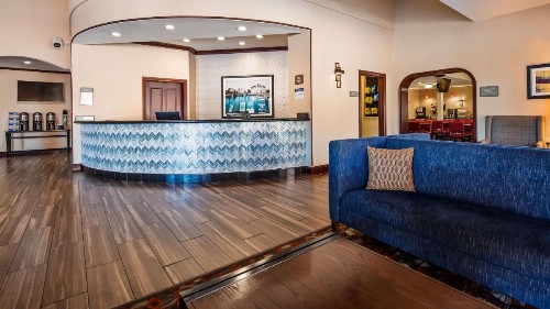Best Western Plus Heritage Inn - image 21
