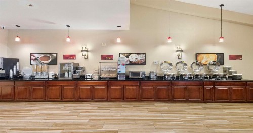 Best Western Plus Heritage Inn - image 24