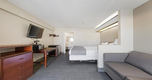 Budget Inn and Suites Stockton Yosemite - image 14