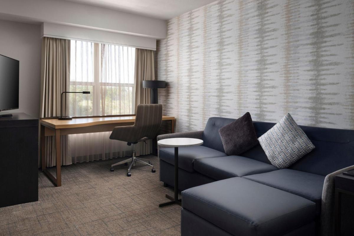 Residence Inn by Marriott Stockton - image 4