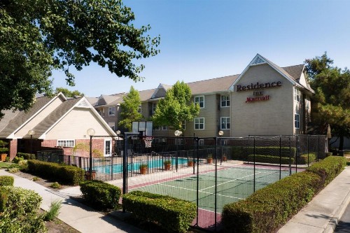Residence Inn by Marriott Stockton - image 9