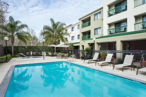Courtyard by Marriott Stockton - image 8