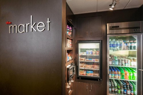 Courtyard by Marriott Stockton - image 14