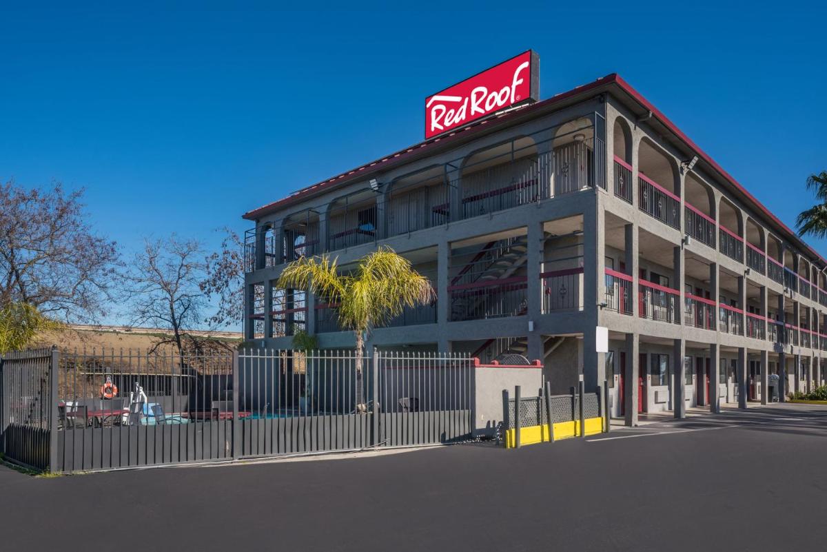Red Roof Inn Stockton - image 7