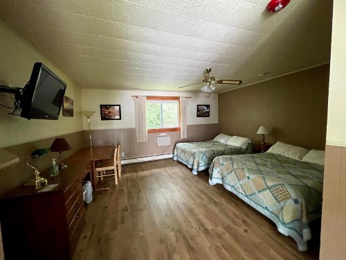 The Riverside Inn - image 22