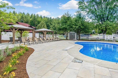 Grey Fox Inn - image 2