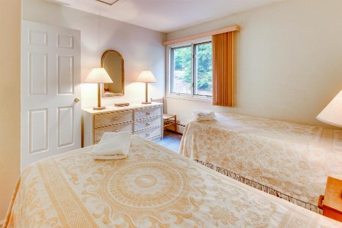 Mountainside Resort: K105 - image 12