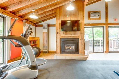 Mountainside Resort: K105 - image 6