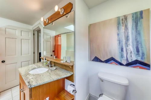 Stowe Mountain Road Getaway - image 3
