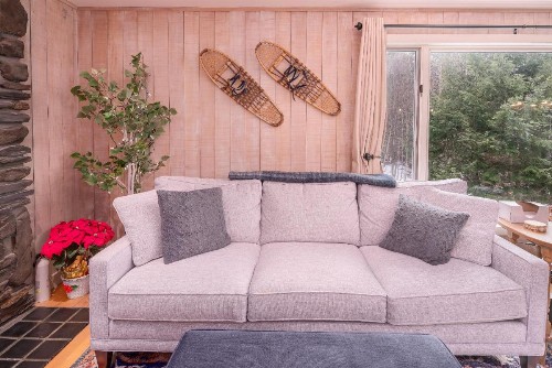 Classic Stowe Ski Chalet chalet - image 8
