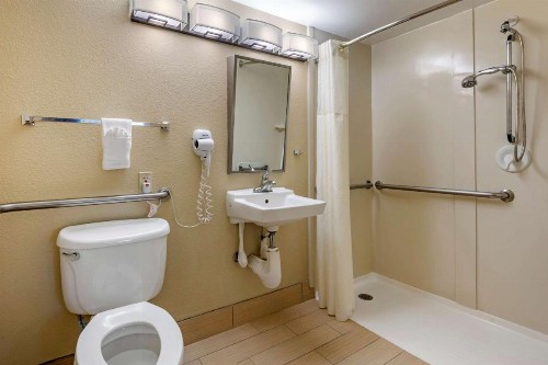Best Western Downtown Stuart - image 4
