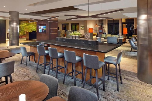Courtyard by Marriott Stuart - image 32