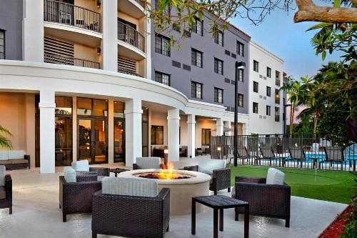 Courtyard by Marriott Stuart - image 33