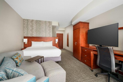 Courtyard by Marriott Stuart - image 44