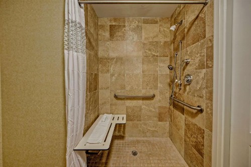 Hampton Inn & Suites Stuart-North - image 28