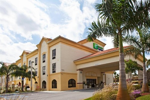 Holiday Inn Express Stuart an IHG Hotel - image 7