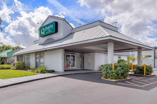 Quality Inn Downtown Stuart - image 29