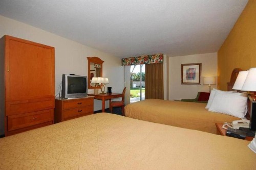 Quality Inn Downtown Stuart - image 30