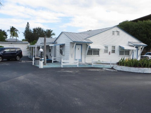Royal Palms Motel - image 6