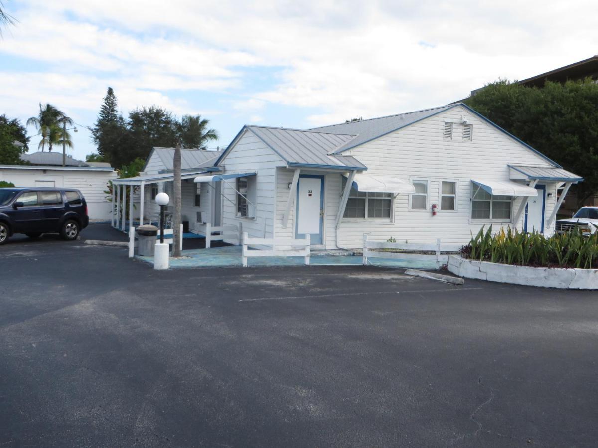 Royal Palms Motel - image 6