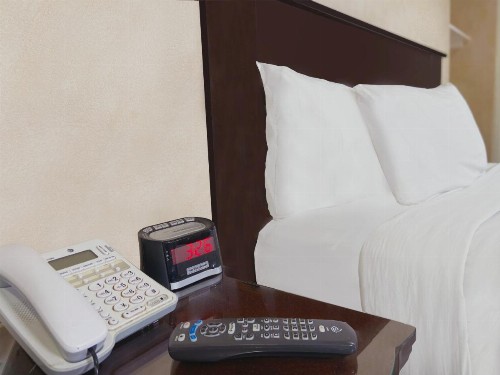 Nite Inn at Universal City - image 33