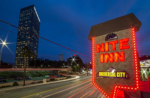 Nite Inn at Universal City - image 5