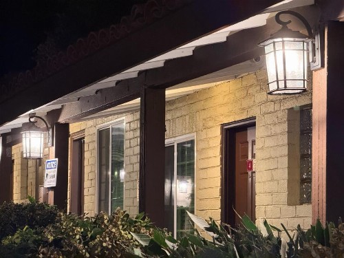 El Patio Inn - image 15