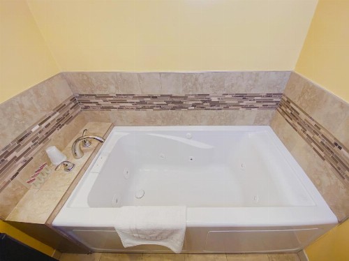 El Patio Inn - image 4