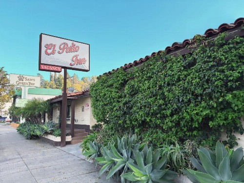 El Patio Inn - image 44