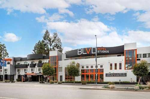 Blvd Hotel And Spa