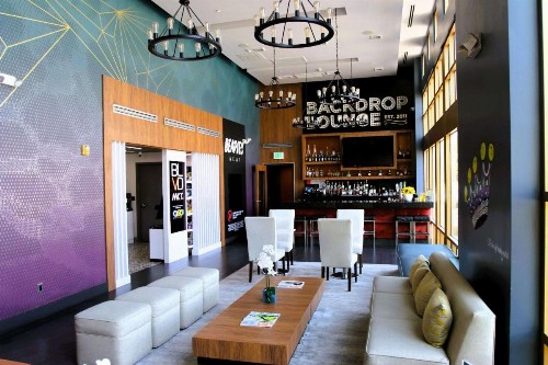 BLVD Hotel & Spa - Walking Distance to Universal Studios Hollywood - image 12