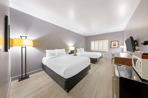 BLVD Hotel & Spa - Walking Distance to Universal Studios Hollywood - image 33