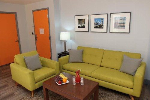 BLVD Hotel & Spa - Walking Distance to Universal Studios Hollywood - image 45