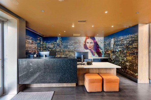 BLVD Hotel & Spa - Walking Distance to Universal Studios Hollywood - image 6