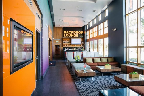 BLVD Hotel & Spa - Walking Distance to Universal Studios Hollywood - image 7
