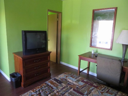 Park Motel - image 2